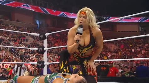 Raw Eve Vs Beth Phoenix WWE