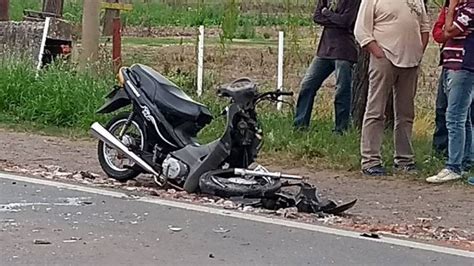 Fuerte Choque En Ruta 11 Un Motociclista Internado Con