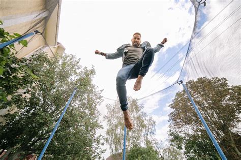 How To Do A Backflip On A Trampoline