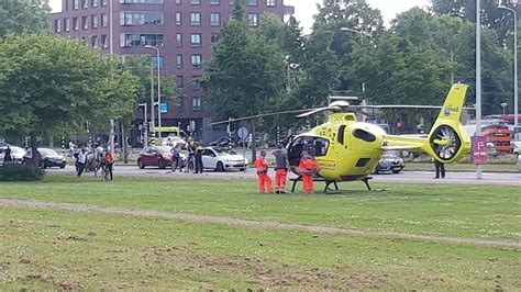 Trauma Helikopter Land In Het Zuiderpark YouTube