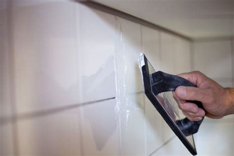 How To Use A Float For Grouting