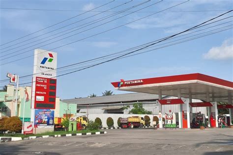 Foto Perbandingan Harga Bbm Pertamina Shell Bp Vivo Per 1 Desember