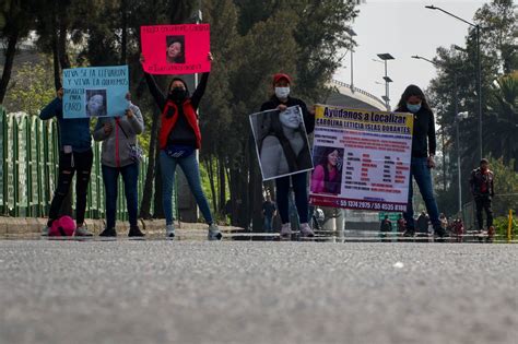 Familiares De Joven Desaparecida Protestan En La Salida M Xico