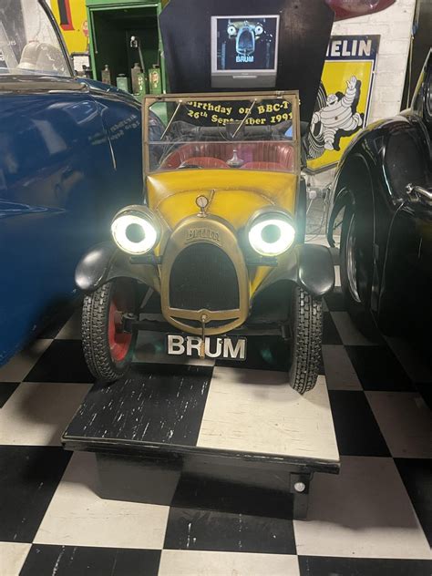 Met my childhood hero today : r/CasualUK