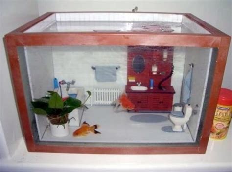 Top 10 Amazing and Unusual Themed Fish Tanks