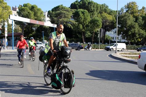 Kazalara dikkati çekmek için tura çıkan bisikletli Muğla ya ulaştı