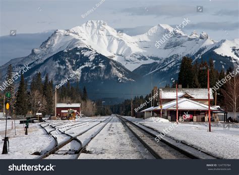 Banff Train Station Banff National Park Stock Photo 124770784 ...