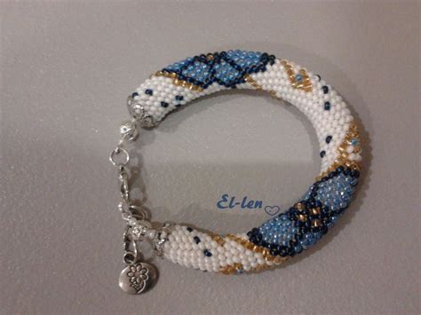 Браслет из бисера "Голубые цветы" | Beaded bracelets, Rope bracelet, Beaded