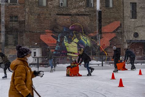 Skating Esplanade Tranquille By Eva Blue Montr Al Flickr