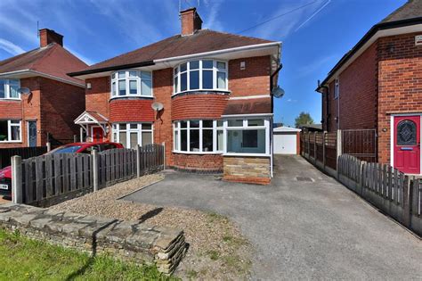 Hucknall Avenue Chesterfield S40 2 Bed Semi Detached House £250 000