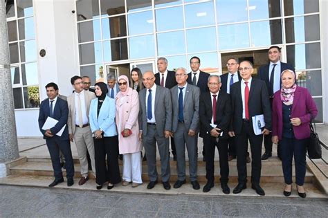 M LE MINISTRE EFFECTUE UNE VISITE A LUNIVERSITE CHOUAIB DOUKKALI