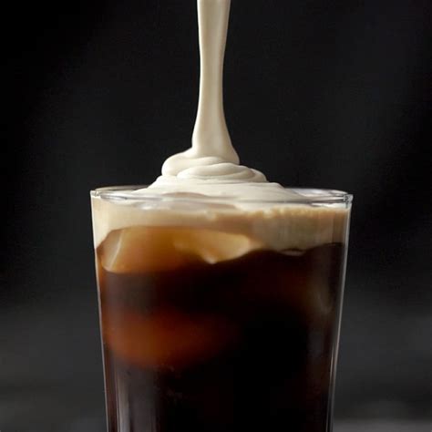 Keto Salted Caramel Cream Cold Brew (Starbucks Copycat!) - gnom-gnom