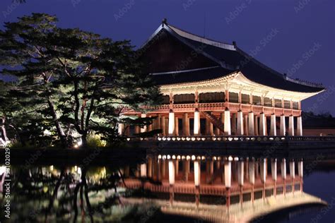 Gyeongbokgung Palace, Seoul South Korea, Asian Temple Night view ...