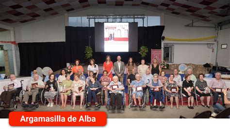 El Ayuntamiento Rinde Homenaje A Sus Mayores Que Han Superado Los Y