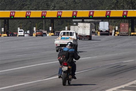 Projeto de Eduardo Prado propõe mais segurança a motociclistas em