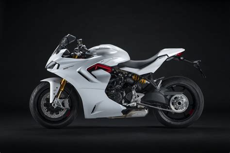 2021 Ducati Supersport 950s Guide • Total Motorcycle