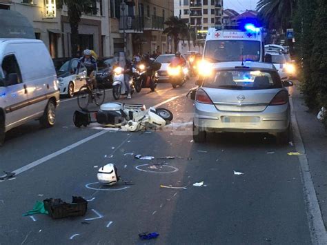 Ventimiglia Incidente Mortale In Corso Genova Perde La Vita In Sella