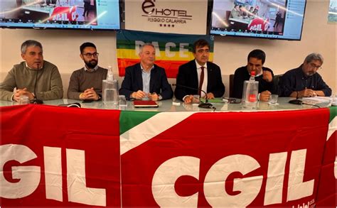 Cgil Calabria E Sicilia Contro Il Ponte Sullo Stretto Verso La Protesta