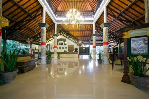 Legian Paradiso Hotel, Bali - HolidayGoGoGo