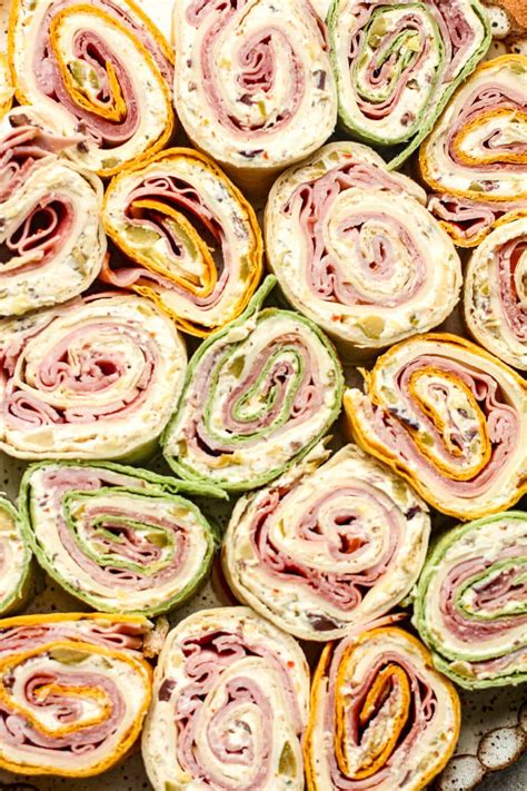 Simple Italian Pinwheels With Dipping Sauce Suebee Homemaker