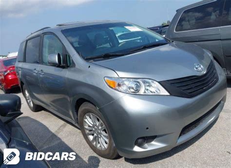 Toyota Sienna Xle V Passenger Tdyk Dc Ds Bid