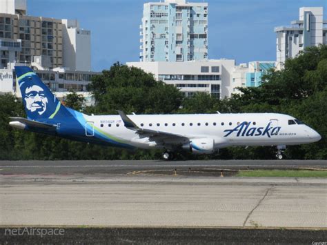 Alaska Airlines Horizon Embraer ERJ 175LR ERJ 170 200LR N656QX