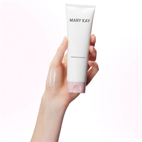 Hydrating Cleanser Mary Kay