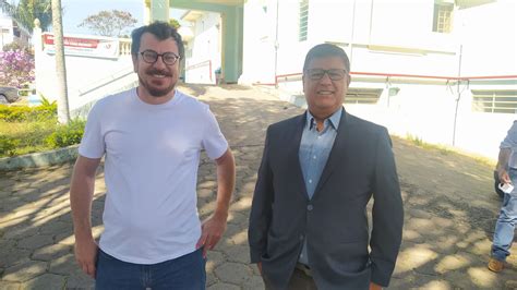 Zema Um Traidor Declara Senador Carlos Viana Em Visita A Ouro Fino