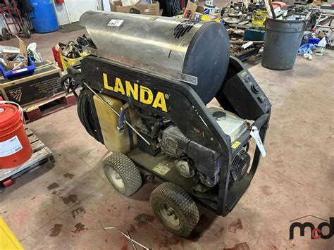 Landa 3000 Psi Hot Water Pressure Washer