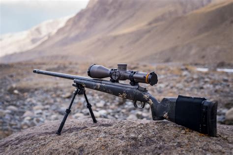 Gunwerks Magnus Rifle Chambered In 28 Nosler Gunwerks Long Rang University Wsf World