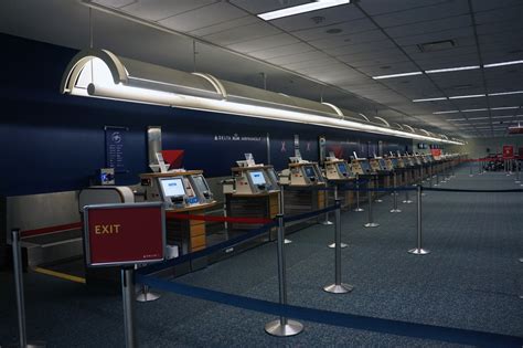 Como fazer Check In no aeroporto em inglês Roteiro em Orlando