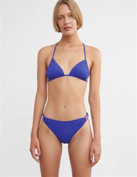 Hot Sexy CAMRYN Bikini Pics
