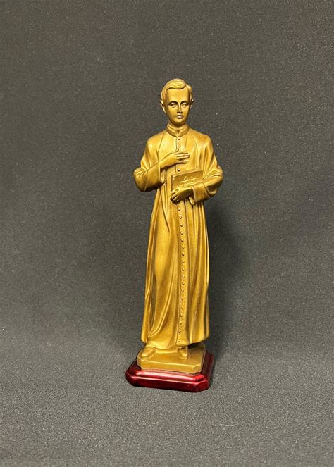 Blessed Michael McGivney Statue – McGivney Center Gift Shop