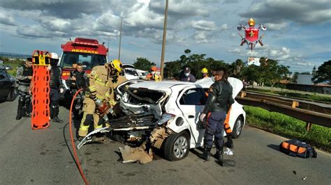 Motorista Foge De Abordagem Atropela Ciclista E Bate Em Carro Jornal