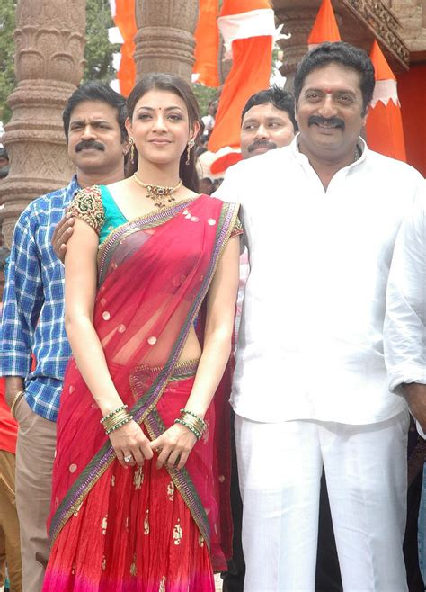 ThePhotoZone: Kajal Agarwal Saree Photos @ Brindavanam