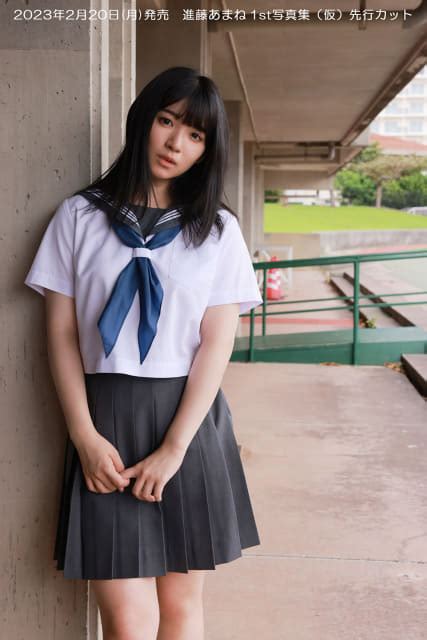 「bang Dream」倉田ましろ役など現役女子高生声優・進藤あまねが沖縄で制服姿や水着姿を披露 1st写真集の発売決定で先行カットや本人