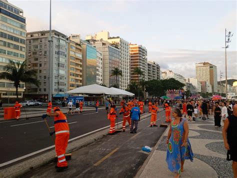 Comlurb Remove Toneladas De Res Duos Na Parada Do Orgulho Lgbti Em