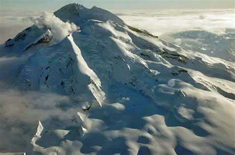 Eruption of Alaska's Mount Redoubt Imminent