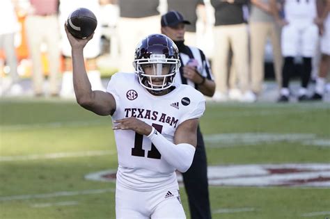 Texas A&M quarterback Kellen Mond not scared by Arkansas' defense