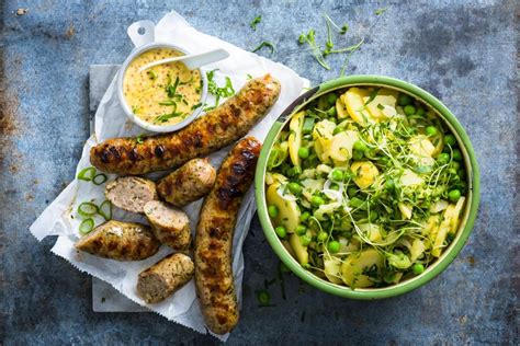 Kräuter Kartoffelsalat mit Bratwurst Rezept Kartoffelsalat Rezepte