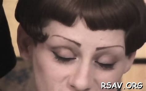 Dirty Minx Goes Pussy