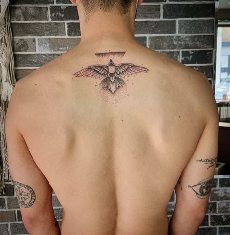 12 BACK TATTOOS FOR MEN THAT LOOK AWESOME