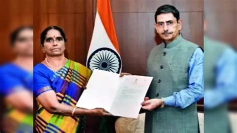 tamil nadu governor appoints  kala  vice chancellor  mother teresa