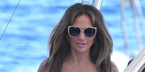 Jennifer Lopez Rocks A Tiny Red String Bikini On Vacation Boat