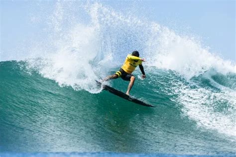 Wsl Finals Filipe Toledo E Jo O Chianca Em Busca Do T Tulo Mundial De