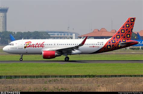 PK LUQ Airbus A320 214 Batik Air M Raykahn Ariga JetPhotos