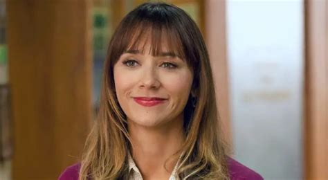 Ann Perkins From Parks And Recreation Charactour