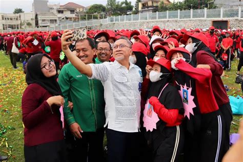 Mendag Mahasiswa Perlu Siapkan Intelektual Spritual Hadapi Tantangan