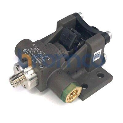 GENUINE ADBLUE DOSING MODULE INJECTOR FITS DAF CF XF 0444011023 1791538