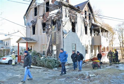 Worcester Fire Fighter Killed In Early Morning Fire